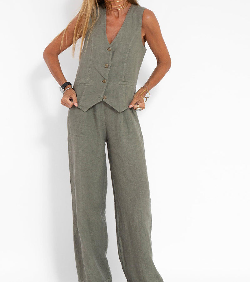 Aira – Chic Two-Piece Set with Vest and Wide-Leg Trousers
